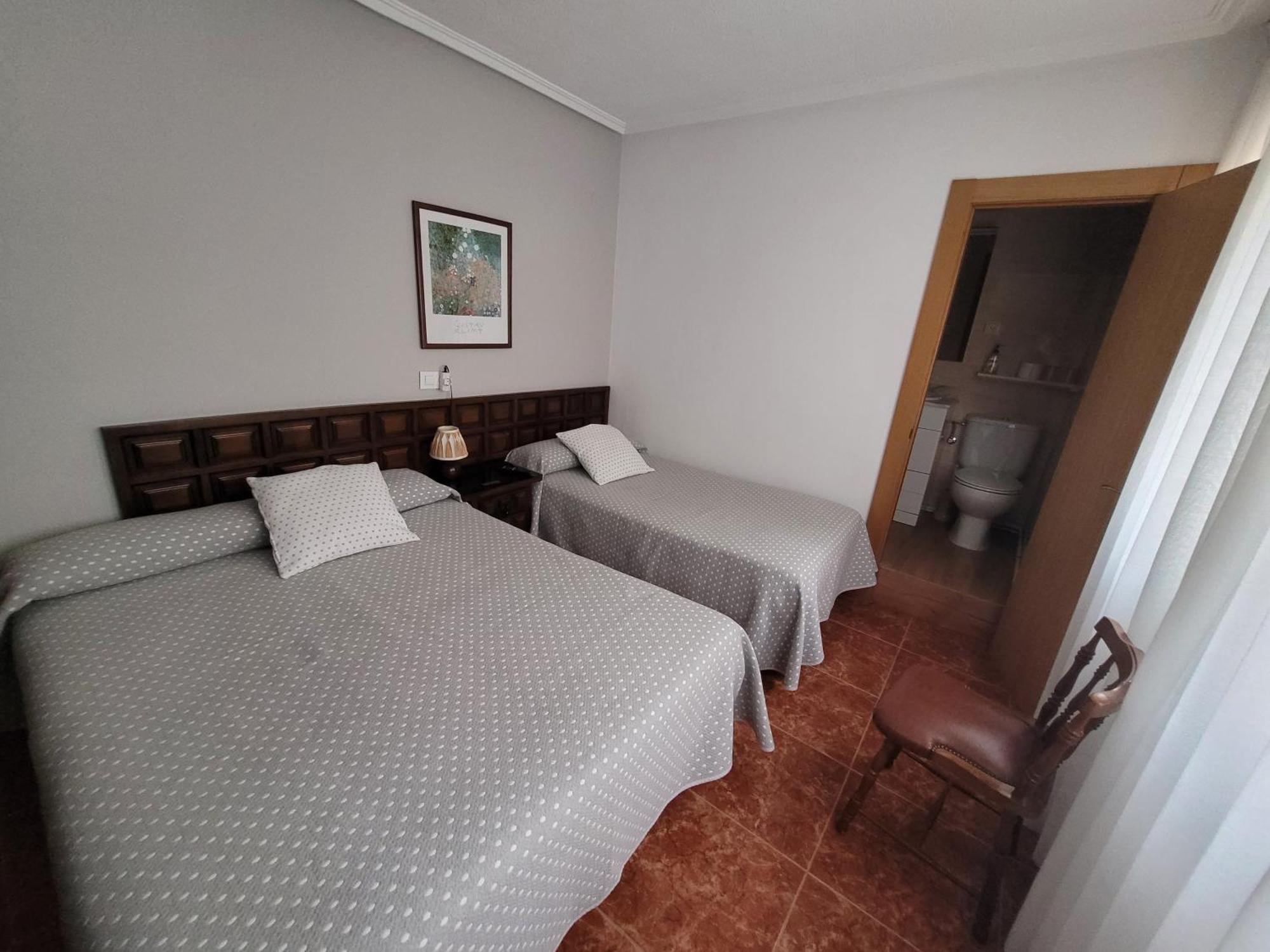 גיחון Hostal San Felix מראה חיצוני תמונה