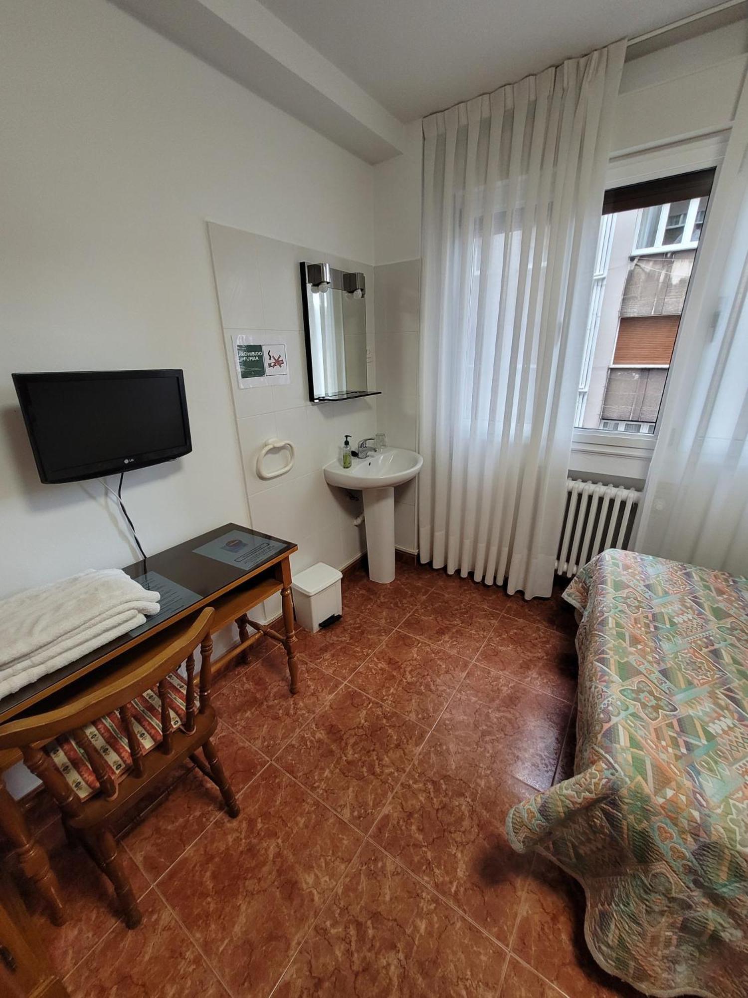 גיחון Hostal San Felix מראה חיצוני תמונה