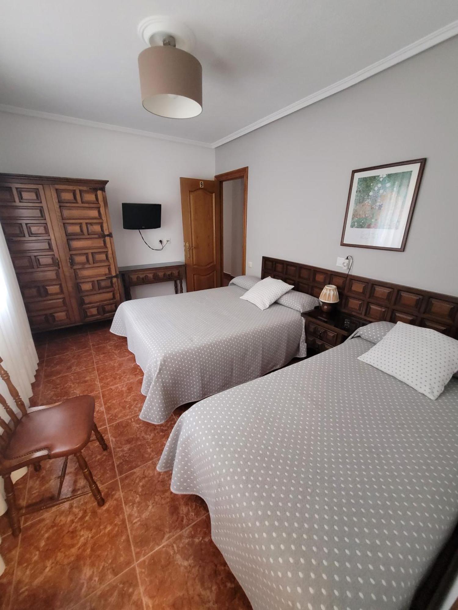 גיחון Hostal San Felix מראה חיצוני תמונה