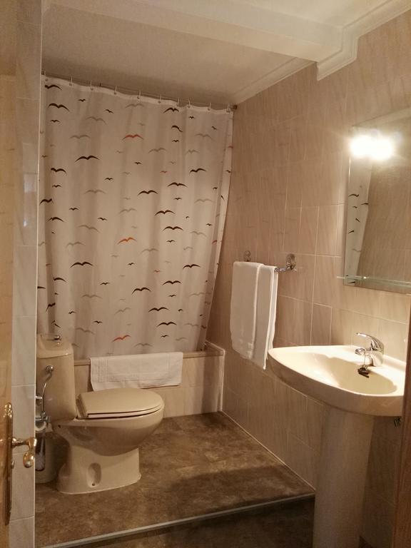 גיחון Hostal San Felix מראה חיצוני תמונה
